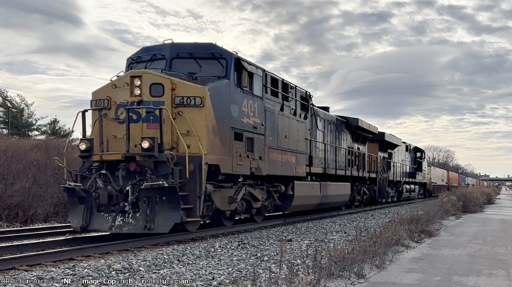 CSX 401 east on 1.